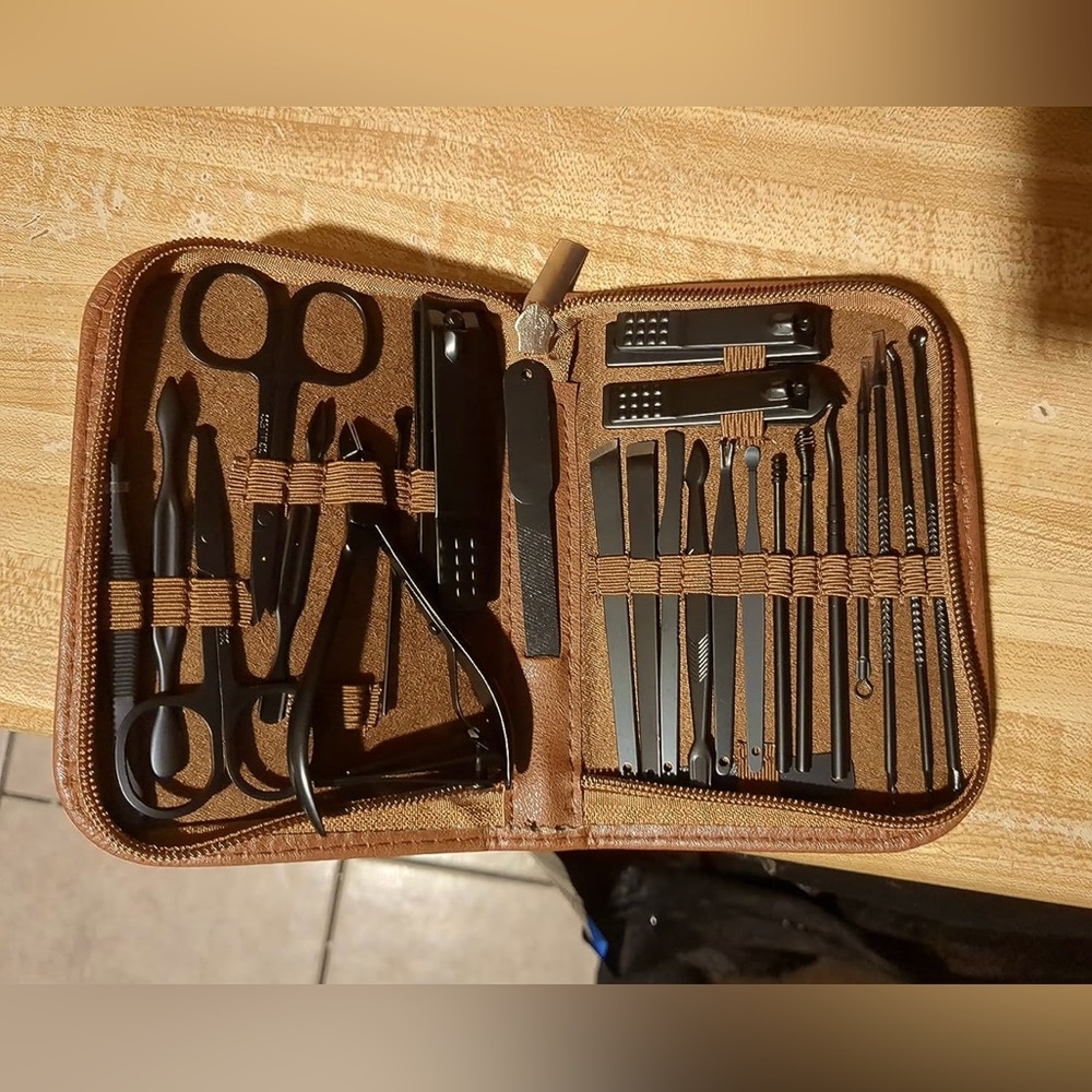Professional Nail Clippers Set